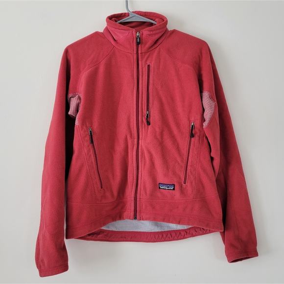 Patagonia Women's Lightweight R4 Jacket in Rust Red Small - Picture 1 of 7